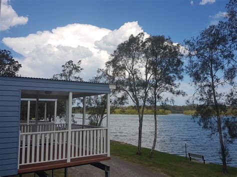 Check spelling or type a new query. Pelican - Deluxe 2BR Riverfront Cabin - Pelican Caravan Park