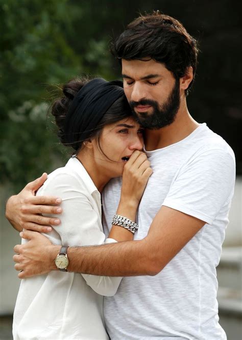 Tuba Buyukustun As Elif Denizer And Engin Akyürek As Ömer Demir In The Turkish Tv Series Kara