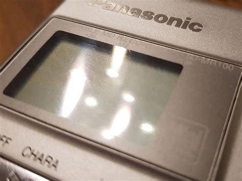 Ansonsten ist es schnell passiert, das auf der oberfläche der badewanne kleine kratzer entstehen, in denen sich prima schmutz und kalk ablagern können. Kratzer in Plexiglas/Acryl entfernen mit Acryl-Politur ...