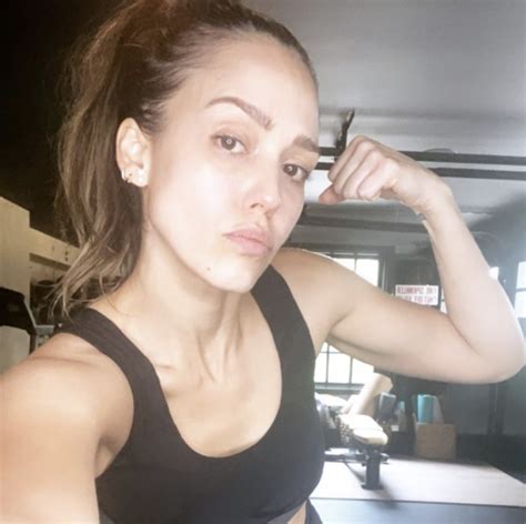 These Celebrities Look Stunning Without Makeup