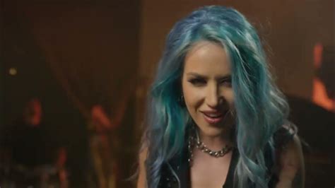 Nita Strauss The Wolf You Feed Youtube