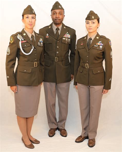 The Army Is In Its Final Push Toward A Decision On The Iconic ‘pinks And Greens’ Uniform