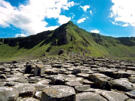The Most Incredible Site In Ireland The Giants Causeway So Eerie And