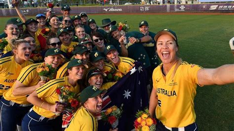 Tokyo Olympics Australian Softball Team Named After 13 Year Wait