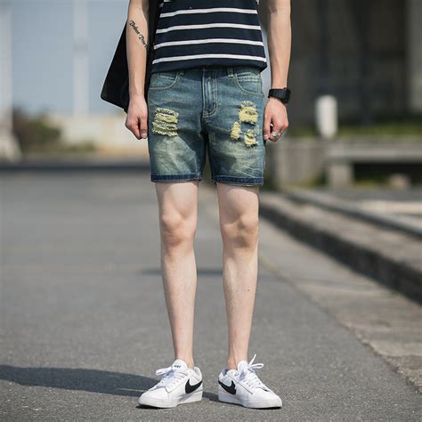 Korean Fashion 4 Quarter Hole Jeans 3 3 Shorts Mens Half Leg Summer Pants Ultra Short Jeans