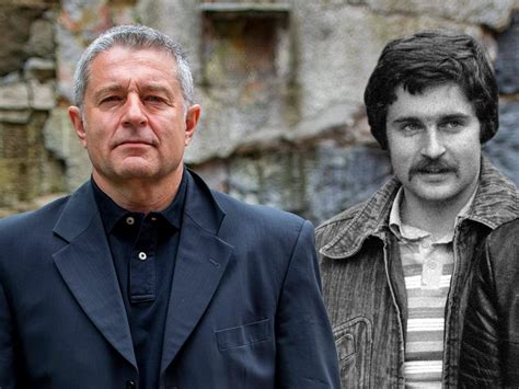 Jakie komunikaty wysyłałby do swoich ludzi działacz opozycyjny, władysław frasyniuk, gdyby dysponował dzisiejszymi środkami przekazu? Frasyniuk o więzieniu w PRL. „Zostaw to, bo będzie kara ...