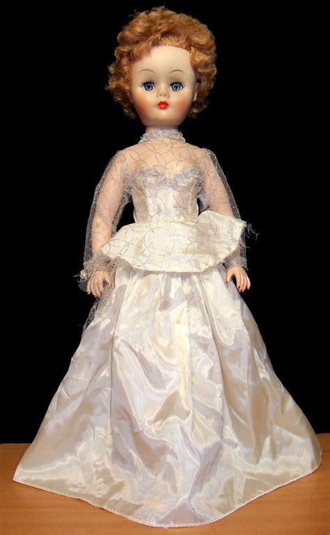 Pretty 1950s 60s Grocery Store 24 Bride Doll With