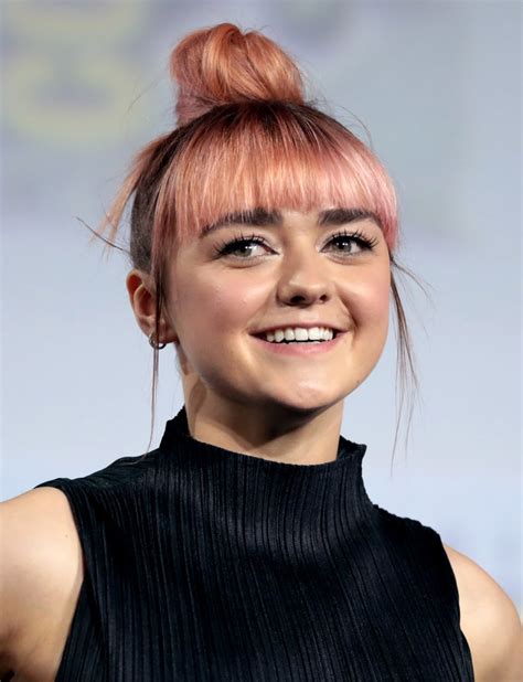 Maisie Williams Age Birthday Bio Facts And More Famous Birthdays