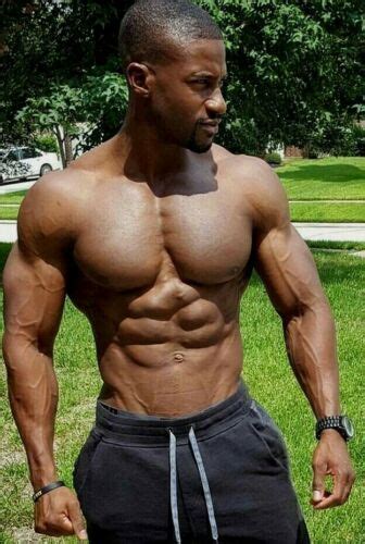 Shirtless Male Muscular Black African American Hunk Wow Beefcake Photo