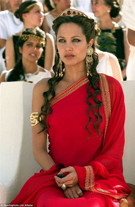 Magyarország legnépszerűbb és egyben legnagyobb filmes adatbázisa. Angelina Jolie gets film rights for Catherine the Great's ...