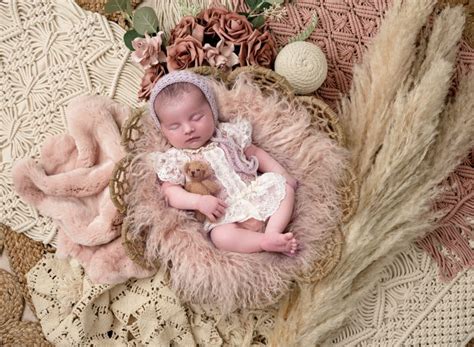 Deluxe Newborn Baby Shoot Baby Munchkins Photography