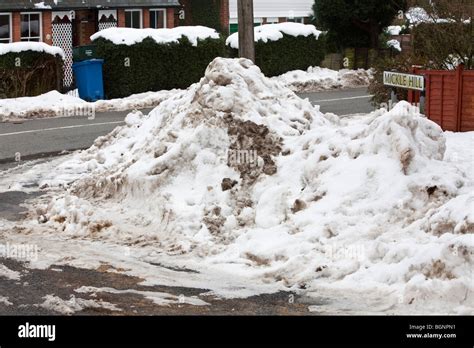 Slushy Snow Road High Resolution Stock Photography And Images Alamy