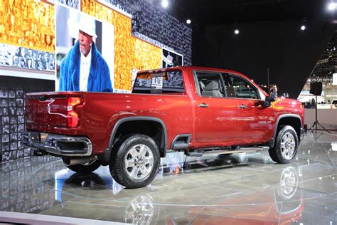 2021 Silverado 2500hd Heres Whats New And Different Gm Authority