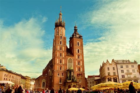 Atrakcje Turystyczne Krakowa Historyczne Miejsca Warte Odwiedzenia Goldcare Com Pl