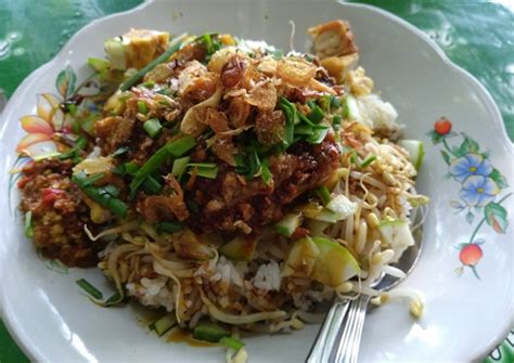 3 resep nasi lengko makanan khas cirebon yang lezat orami