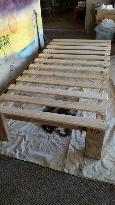 If you want space saver bed frame for kids, try to build your own pallet frame. Twin XL Platform bed frame. | Diy platform bed, Diy twin ...