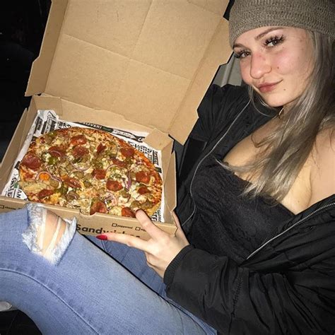starting the year off right pizza at midnight 😛🍕 happynewyear food pizza instagram people