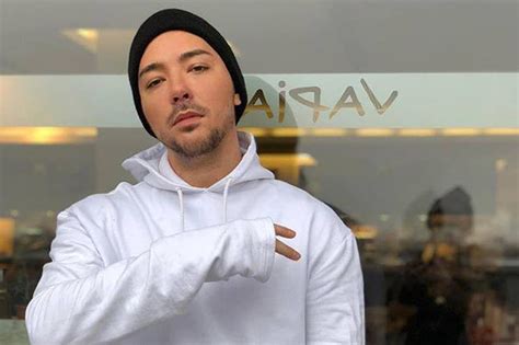 Milan Stanković Zavirivanje U Novčanik I Krevet Ne Dozvoljavam Tračara