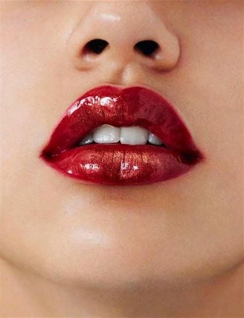 Glossy Bold Red Lips Lipcolors Red Lip Gloss Red Lipstick Matte