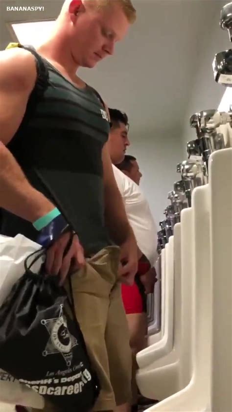 Spying Hot Guys At The Urinal Thisvid