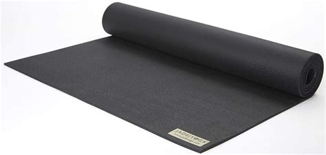 The 7 Best Yoga Mats For Hot Yoga In 2021 The Health Playbook