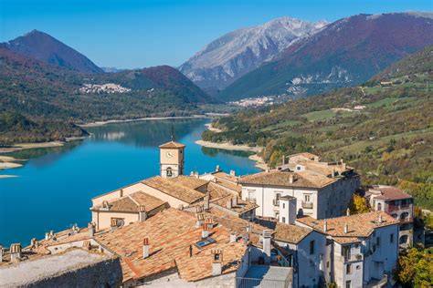 Cosa Vedere In Abruzzo Luoghi Da Non Perdere Life In Travel Images And Photos Finder