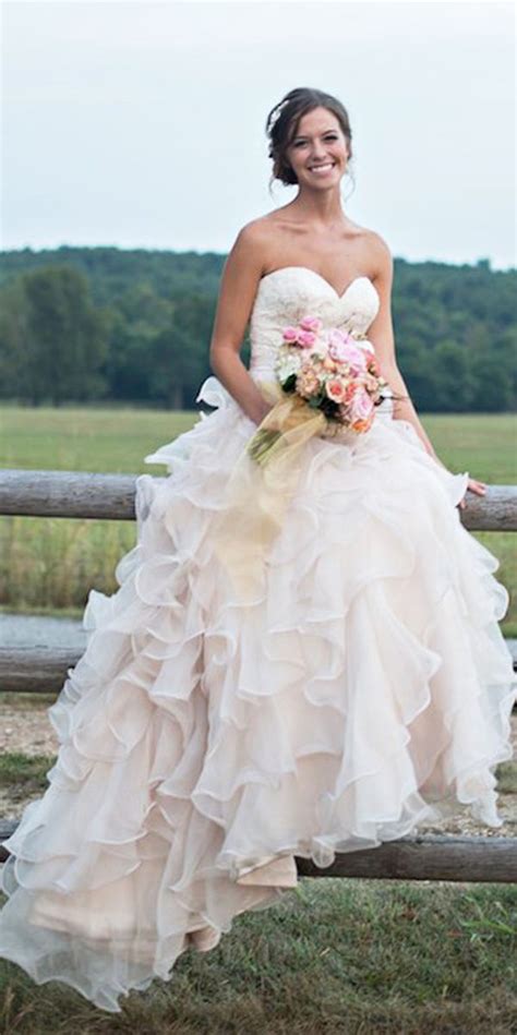 Whatever you're shopping for, we've got it. Country Camo Wedding Dresses To Choose For Celebration ...