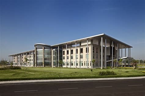 Indian School Of Business Mohali Campus Perkins Eastman Archinect