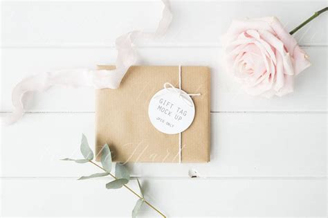 Gift tag mock up - Styled stock photography - Soft and feminine - High ...