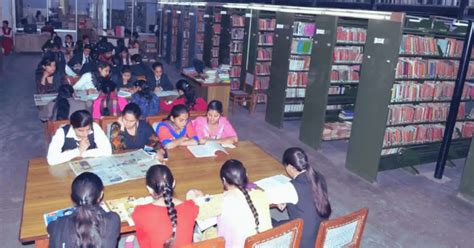 Dav College For Girls Yamunanagar Uiet