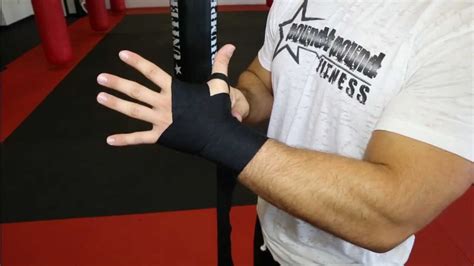 hand wrapping instructions how to wrap your hands for boxing and kickboxing youtube