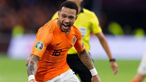 Memphis depay struggled at manchester united but he has found form since signing for lyon and memphis depay has been dropped by louis van gaal from manchester united's squad for the fa. How Memphis Depay overcame a nightmare childhood and failure at Man United to become the ...
