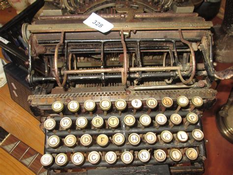 Late 19th Century Rare Typewriter By Norths Typewriter Manufacturing Company Ltd Hatton Garden L