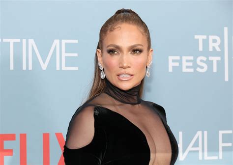 Jennifer Lopez Flaunts Her Sexy Body In Naked Dress 24 Photos The Fappening