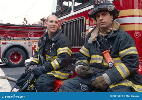 Fdny Firefighters On Duty New York City Usa Editorial Stock Image