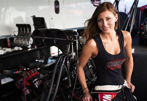 Leah Pritchett Official Website Nhra Top Fuel Driver Female Race