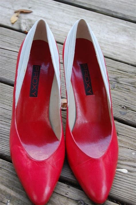 Vintage Red And White 80s Proxy Pumps Heels Shoes Size 9 M
