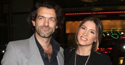 Η αθηνά οικονομάκου είναι από τις πιο όμορφες και εντυπωσιακές γυναίκες της ελληνικής έχουμε πάθει σοκ eίναι μία από τις διασημότερες ελληνίδες, με χιλιάδες followers στο instagram… Αθηνά Οικονομάκου | Οι νέες φωτογραφίες με φουσκωμένη ...