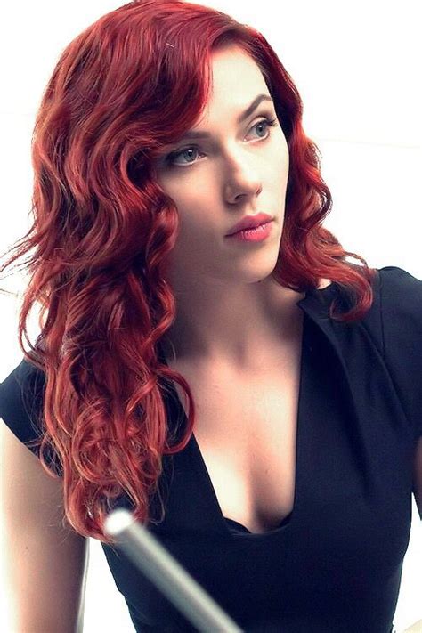Wonder woman is much more secretive than the avengers and sees them as puppets of government powers. Warm red | Scarlett johansson, Black widow scarlett, Scarlett