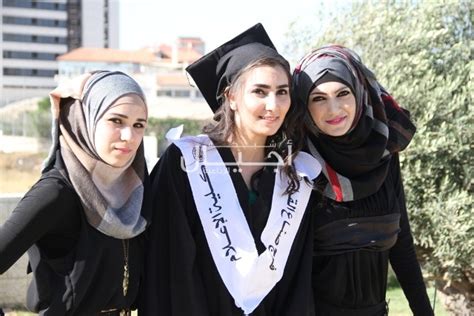 بنات الجامعة اجمل صور لفتيات الجامعات مساء الورد