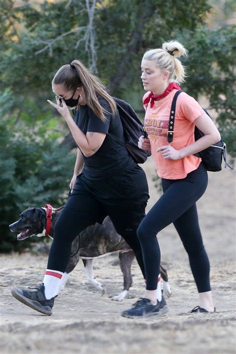 Amber Heard Out For A Hike With A Friend 14 Gotceleb