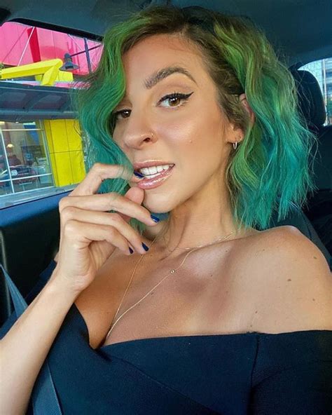 Youtube Feud Between Gabbie Hanna And Jessi Smiles Is Reignited