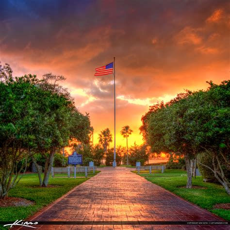 Vero Beach American Flag At Memorial Park Hdr Photography By Captain Kimo