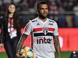 Dani Alves llega a Sao Paulo con "espíritu de campeón" - Noticias El ...