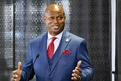Rep. Emanuel "Chris" Welch Becomes Illinois' House of Representatives ...