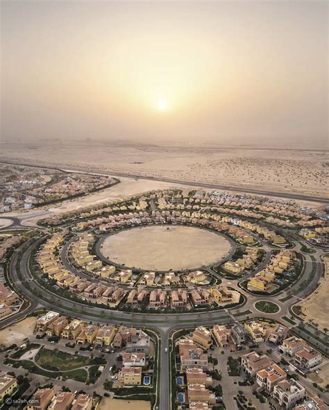20 صور جوية مذهلة تظهر الصحراء تستحوذ على دبي سائح