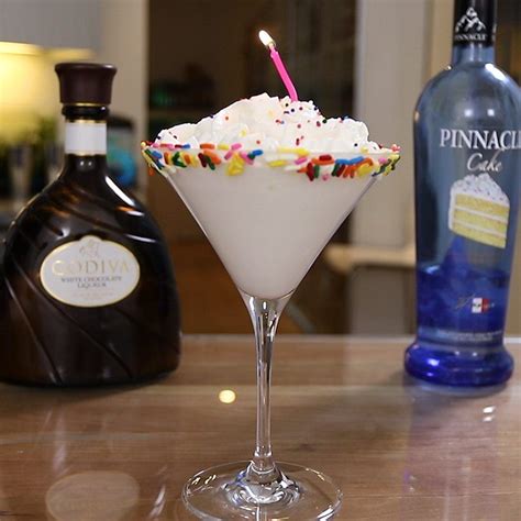 Birthday cake cocktail.ingredients 1 oz. Birthday Cake Martini #1 - Tipsy Bartender | Recipe | Birthday cake martini, Cake vodka ...