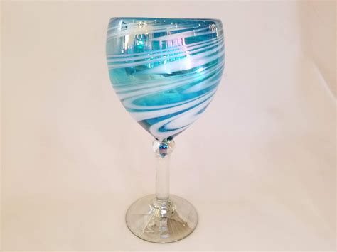 Red White Iridescent Swirl 6 Hand Blown Wine Glasses Kitchen And Dining Drink And Barware Jan