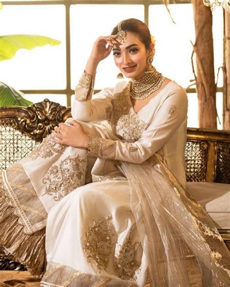 Nawal Saeed In Elegant Traditional Attire Beautiful Pictures
