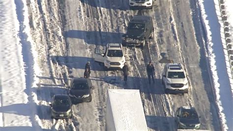 Virginia Officials Defend Response To Snowy Gridlock On I 95 Positive
